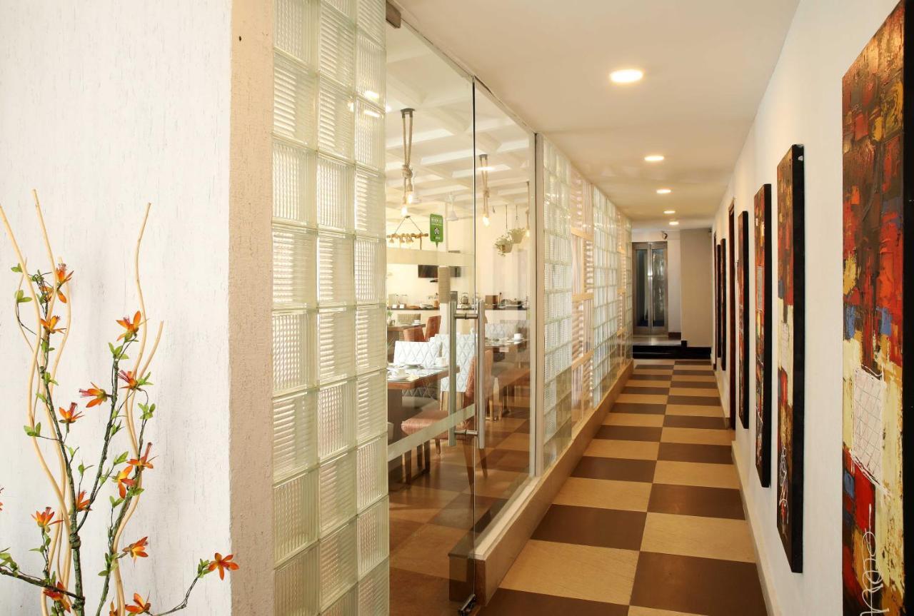 阿胡加桑德那格尔酒店 新德里 外观 照片